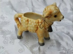 GOEBEL-HUMMEL LAMB CREAM JUG