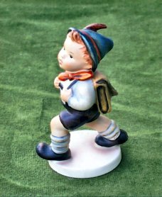 HUMMEL 