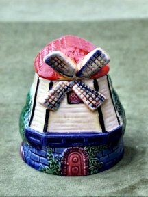 MARUTOMOWARE WINDMILL MUSTARD POT