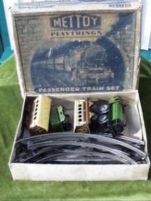 METTOY CLOCKWORK TRAIN SET