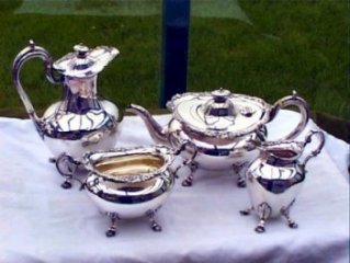 SILVER PLATED TEASET